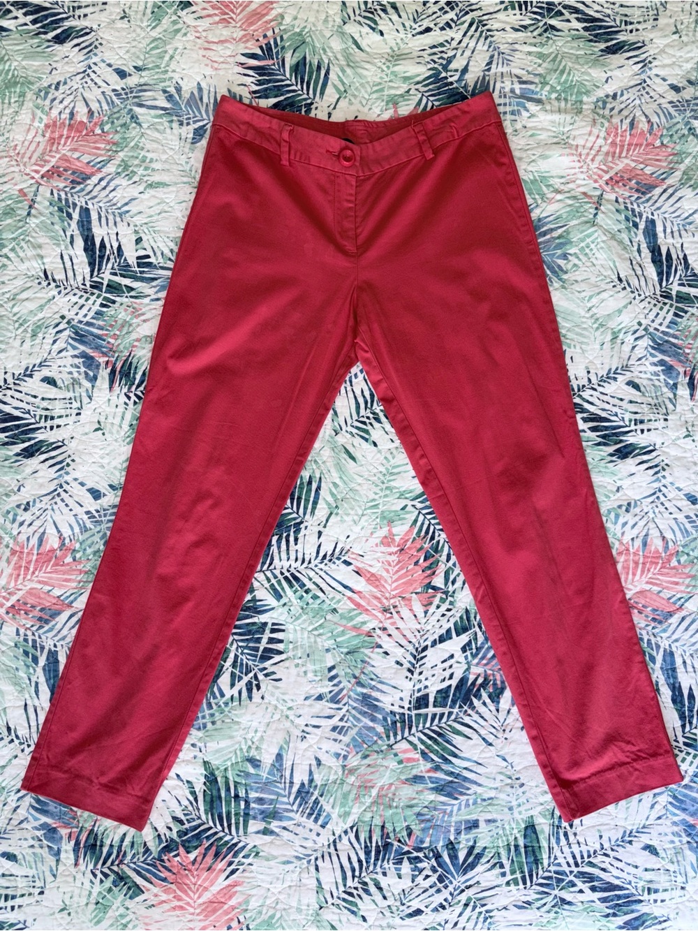 Benetton Women’s Red Slim Dress Pants Size 6